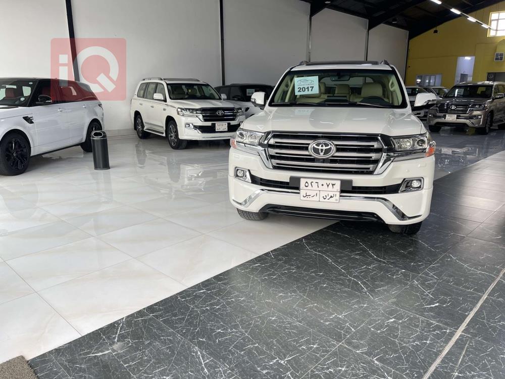 تويوتا لاندكروزر